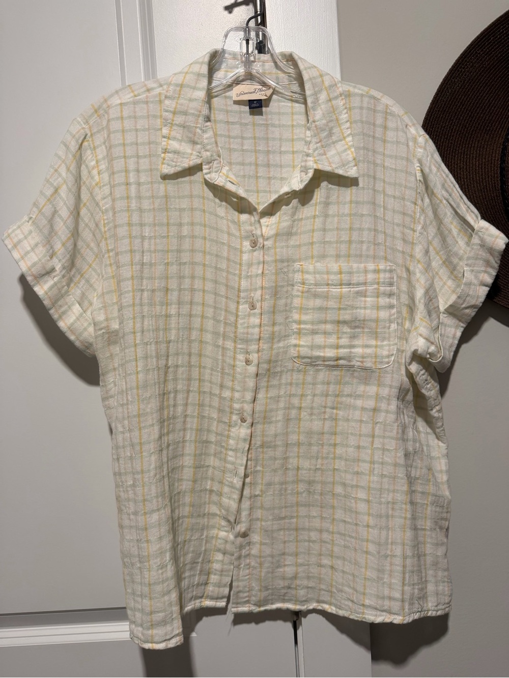 Universal Thread Cream and Yellow Plaid Short Sleeve Button-Down Shirt